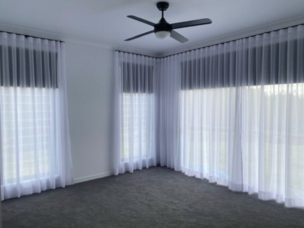 Reverse Box Pleat Curtain